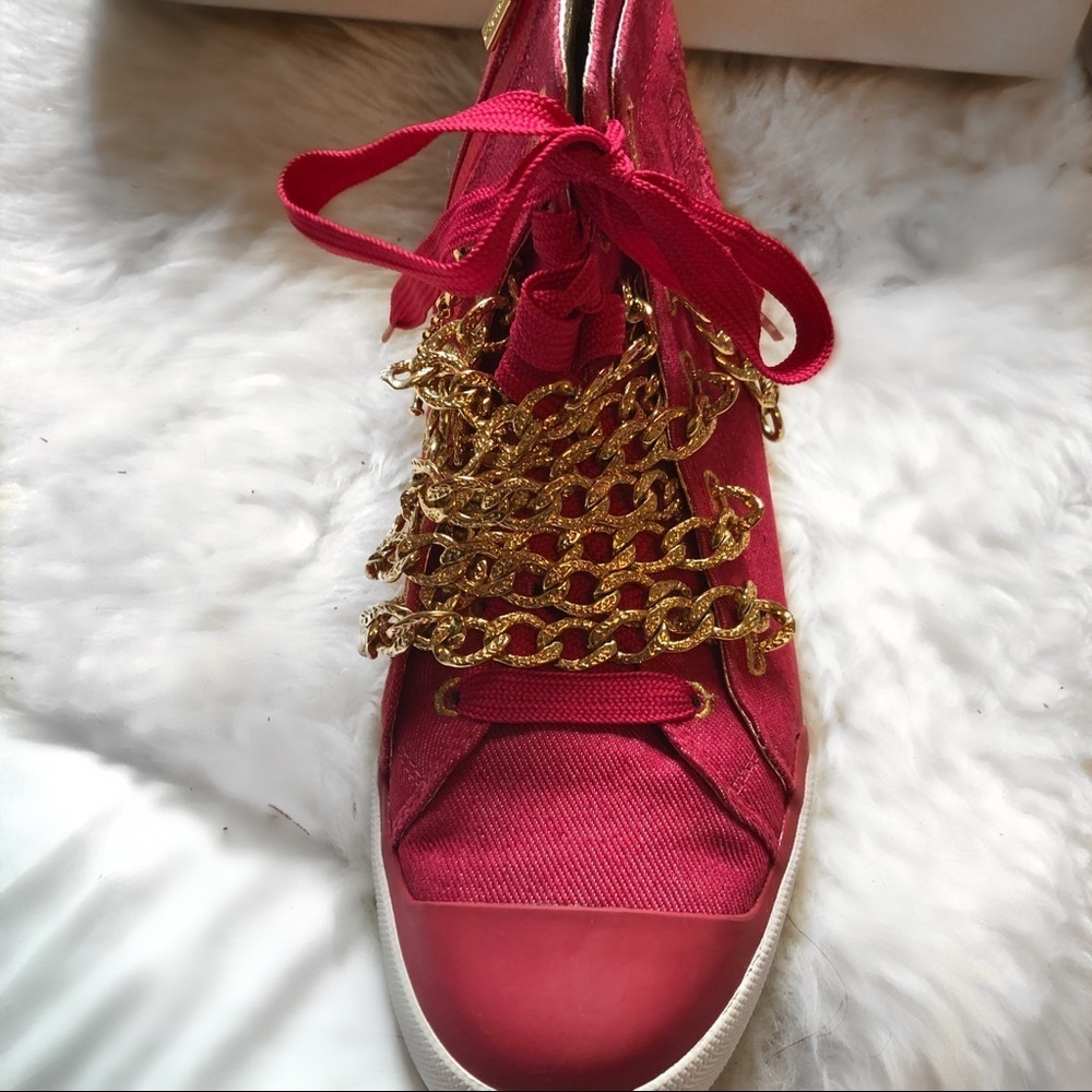UES • Pink Denim Gold Chain Sneakers ‼️ RARE! - Picture 2 of 8